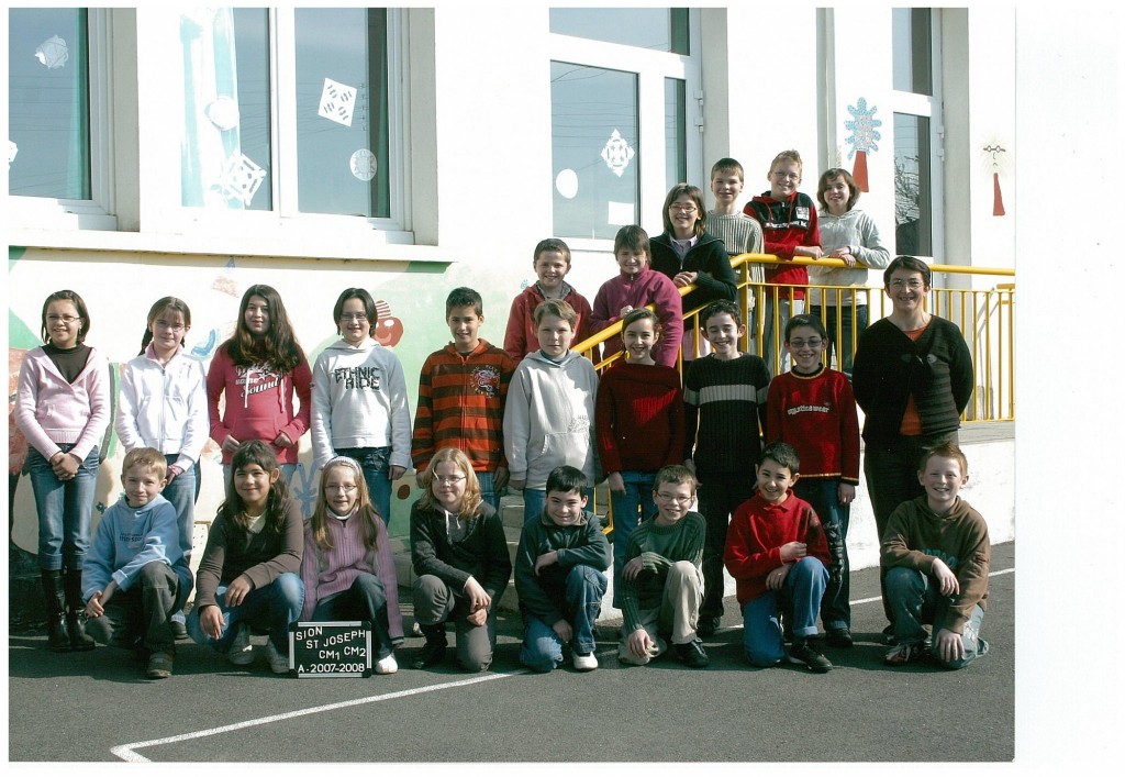 Anciennes photos de classe Ecole St Joseph Sion Les Mines Anciennes photos de classe Ecole St Joseph Sion Les Mines